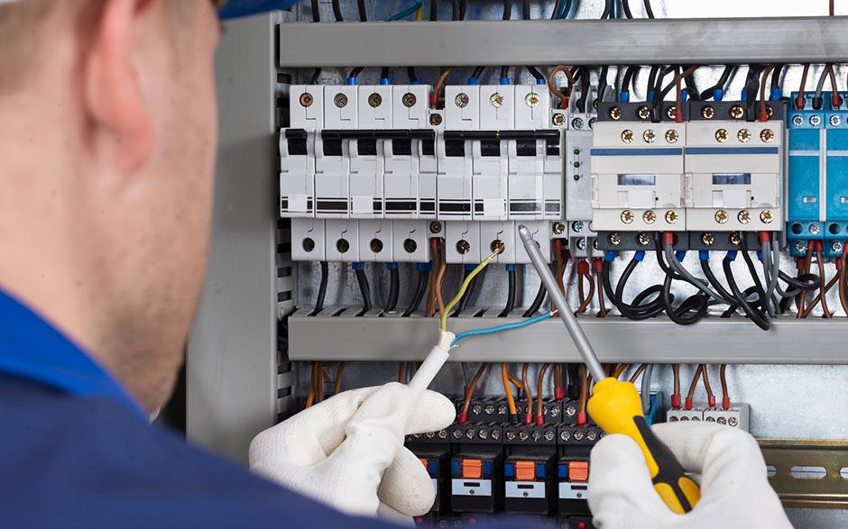 recherche électricien Gonesse